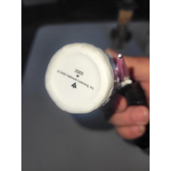 Hallmark Keepsake Snowman: 2005 1 Skylar A Woolscarf Ornament~ - Picture 5 of 5